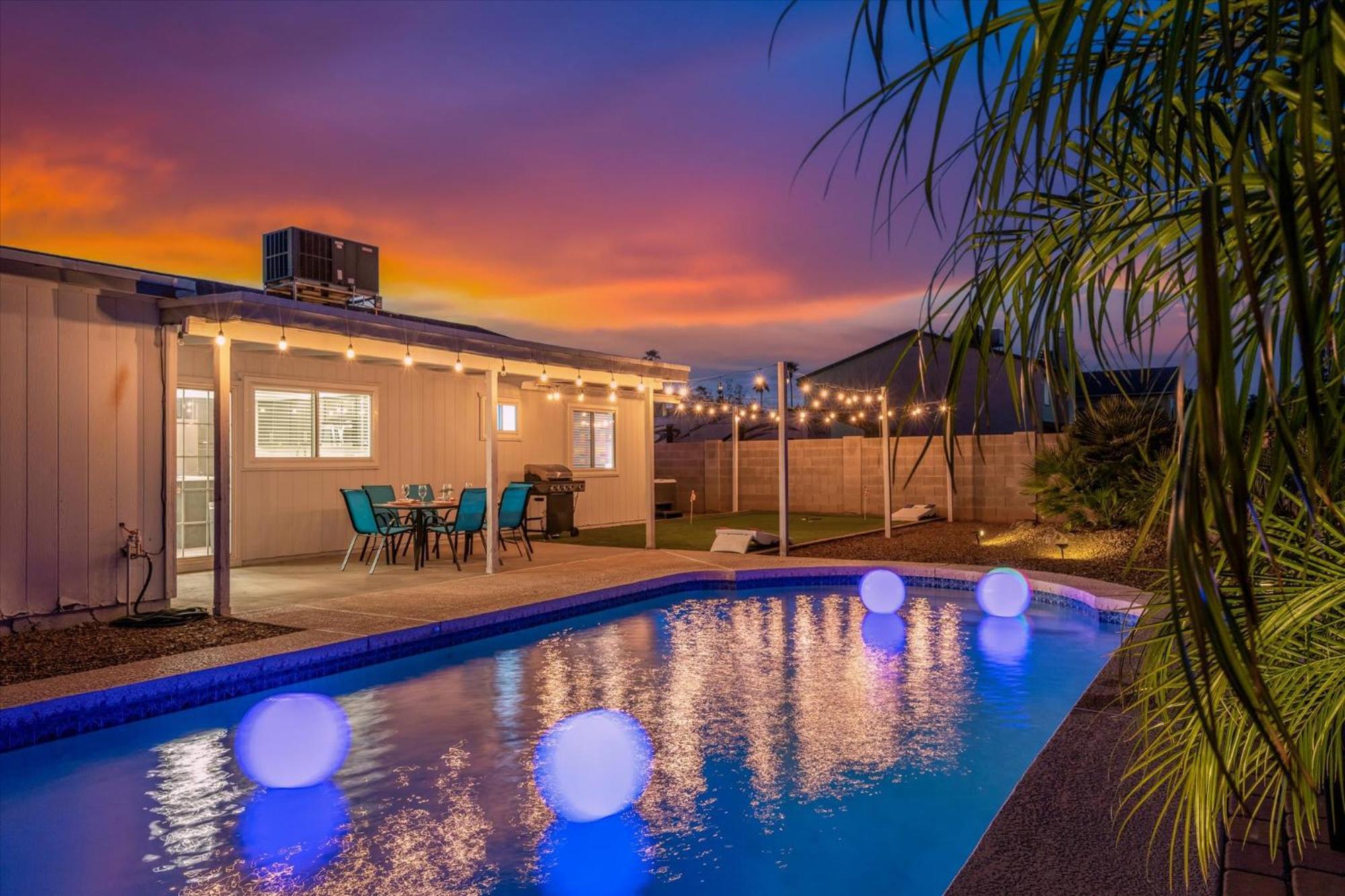 Mini Golf Fire Pit Pool Game Room Chandler Extérieur photo